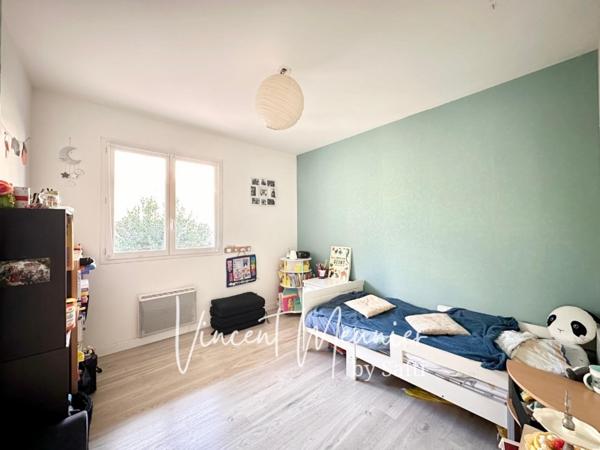 Appartement duplexe 85 m2 avec Jardin / 3 chambres / 2 Parkings