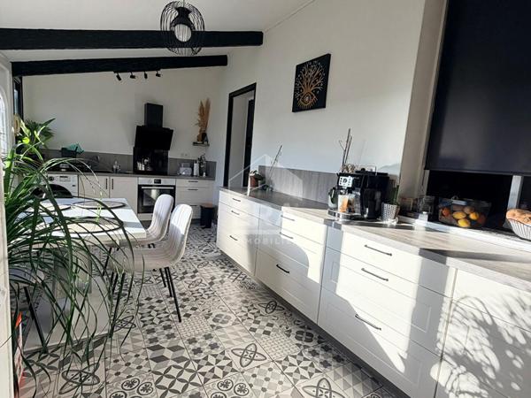 Maison à vendre à Martigues - 2 chambres, très bon état