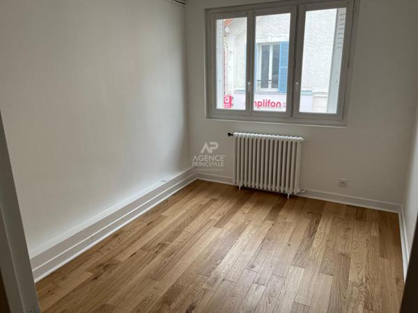 Appartement 2 pièce(s) 54.3 m2 €330 000 ** - Référence 4543