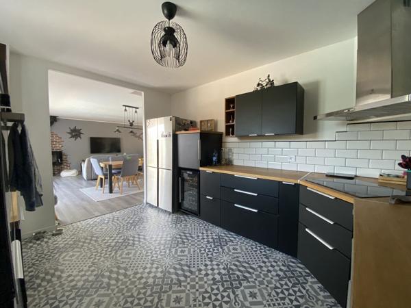 Maison centre Eysines 144 m2 360 000€ FAI