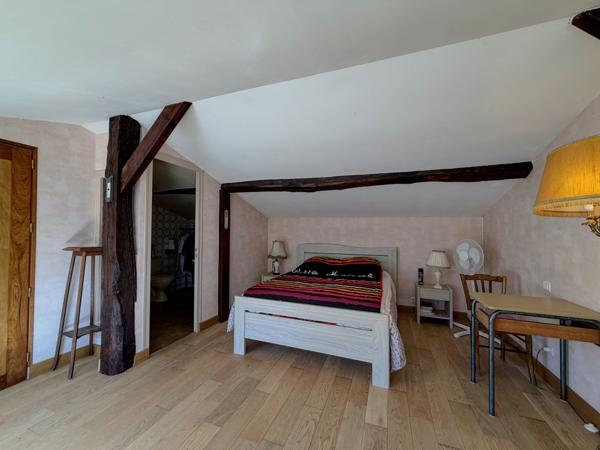 Saint-Sylvestre-sur-Lot (47140) 15 min Villeneuve sur lot - Longère en pierre avec piscine et dépendance
