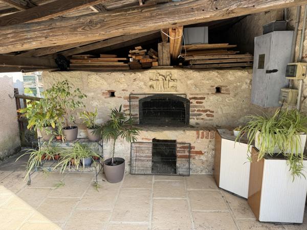 Saint-Sylvestre-sur-Lot (47140) 15 min Villeneuve sur lot - Longère en pierre avec piscine et dépendance