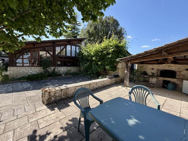 Saint-Sylvestre-sur-Lot (47140) 15 min Villeneuve sur lot - Longère en pierre avec piscine et dépendance
