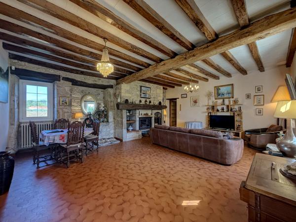 Saint-Sylvestre-sur-Lot (47140) 15 min Villeneuve sur lot - Longère en pierre avec piscine et dépendance