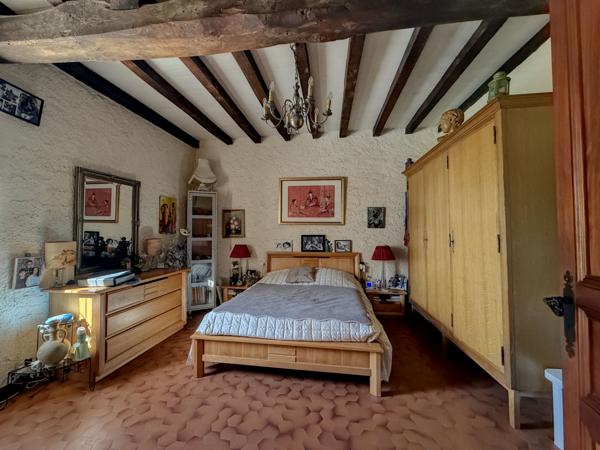 Saint-Sylvestre-sur-Lot (47140) 15 min Villeneuve sur lot - Longère en pierre avec piscine et dépendance