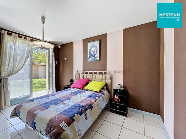 Maison familiale Saint-Rambert -  5 pièces - 4 chambres avec double garage, jardin et piscine !