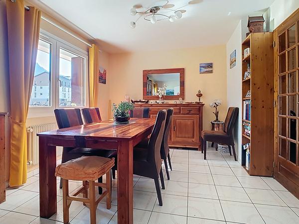 BONS EN CHABLAIS  Appartement de Type 3  de 68 m² avec garage et cave  - proche gare Leman Express