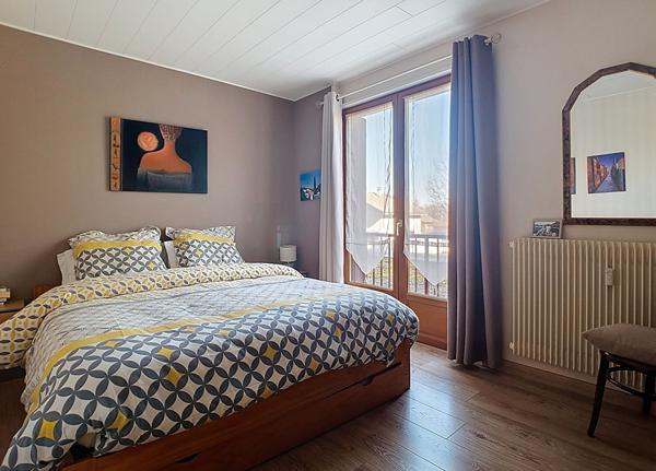 BONS EN CHABLAIS  Appartement de Type 3  de 68 m² avec garage et cave  - proche gare Leman Express