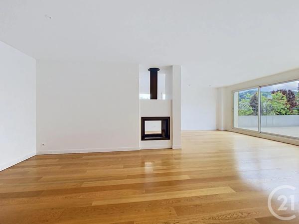 Appartement à vendre  6 pièces - 174,62 m 2   LE PUY EN VELAY  - 43