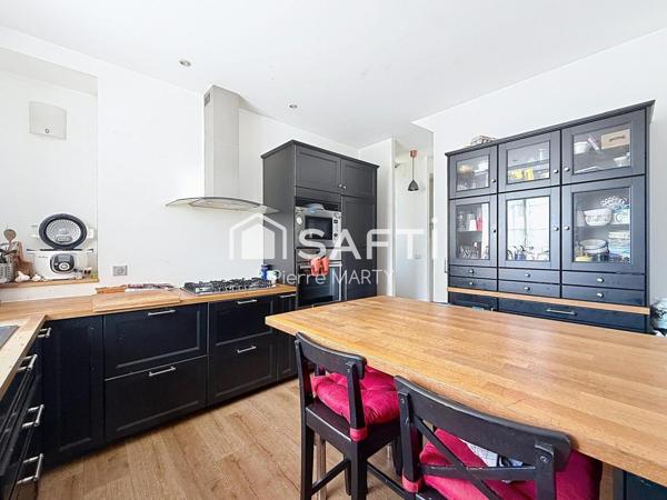 Maison 12 pièces 194 m²
