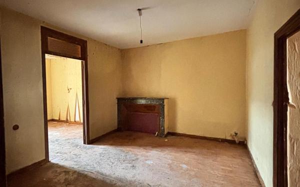 Immeuble à vendre    8 pièces • 261,79 m2 Chauvigny