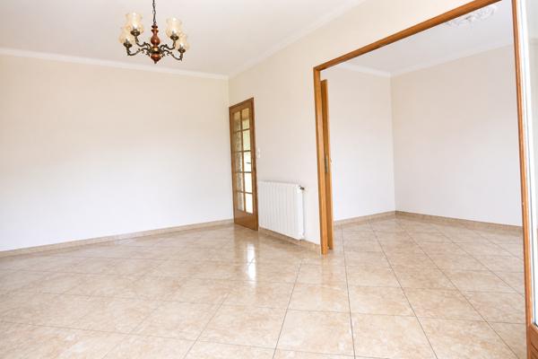 Secteur Cluzel ? Maison individuelle T4 de 106 m² avec garage double et jardin arboré