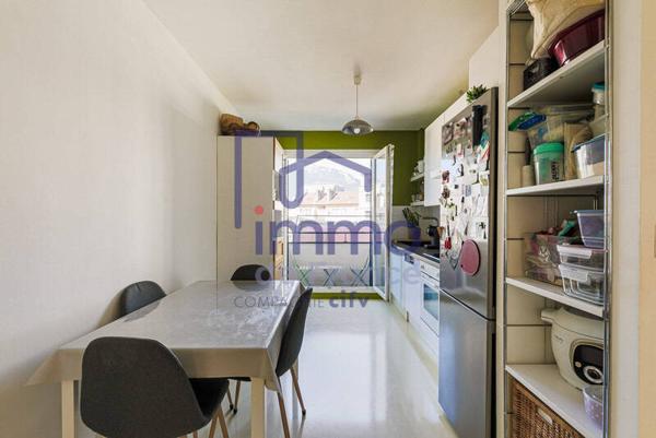 Appartement 3 pièces                                        - 38000 Grenoble Réf : VA6223