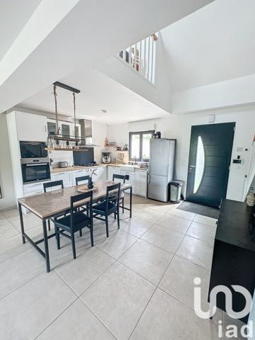 House for sale 5 rooms 126 m² Houdan