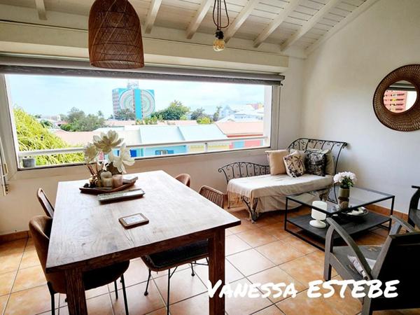 Appartement standing  T3  79,90 m2  Gosier 97190