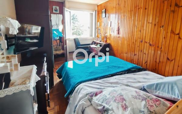 Maison à vendre    4 pièces •  Fosses