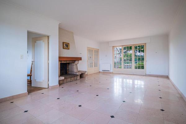 Maison Montval Sur Loir 5 pièce(s) 126 m2