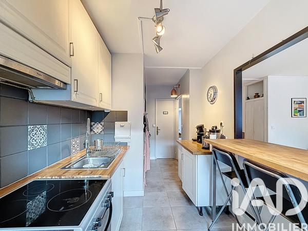 Appartement à vendre 3 pièces 56 m² Meudon-la-Forêt