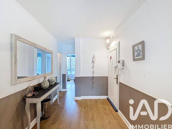 Appartement à vendre 3 pièces 56 m² Meudon-la-Forêt