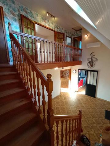 Maison  6 pièce(s) 152 m2