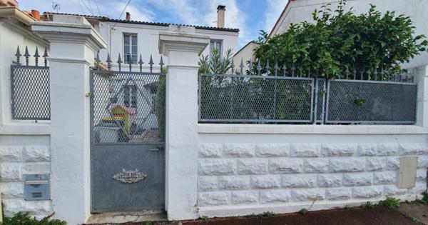 Maison Rochefort 4 pièce(s) 94 m2 proche centre ville et commerces