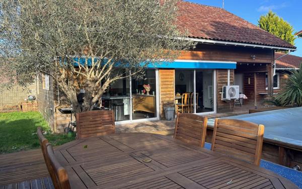 Maison à vendre    5 pièces •  Léon