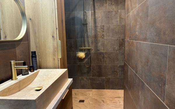 Maison à vendre    5 pièces •  Léon