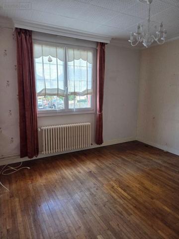 Maison à vendre à Mayenne en Mayenne (53100), ref : 53075/DLS74