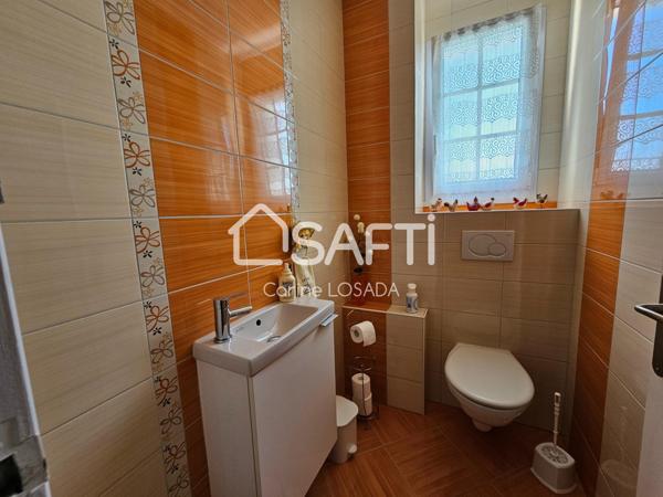 Maison avec logement indépendant en rez-de-jardin