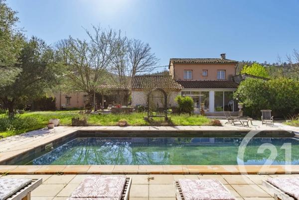 Maison à vendre  8 pièces - 230 m 2   LES ARCS  - 83