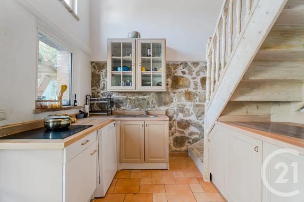 Maison à vendre  8 pièces - 230 m 2   LES ARCS  - 83