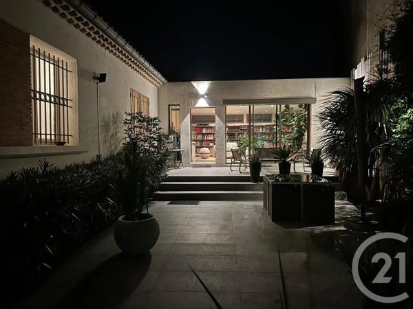 Maison à vendre  5 pièces - 150 m 2   AVIGNON  - 84