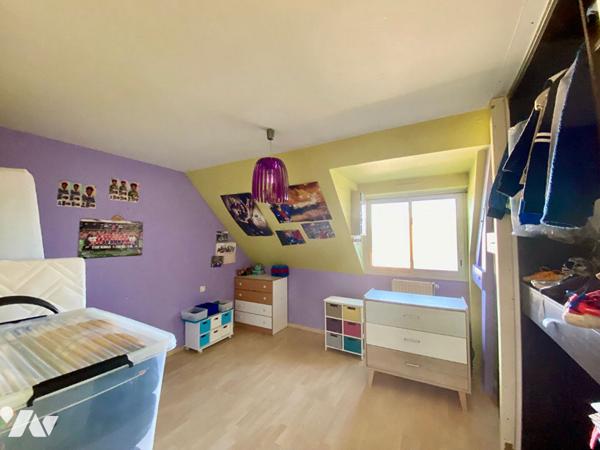 BRUZ - GOLF DE CICE BLOSSAC - Vaste maison de 200m² avec piscine