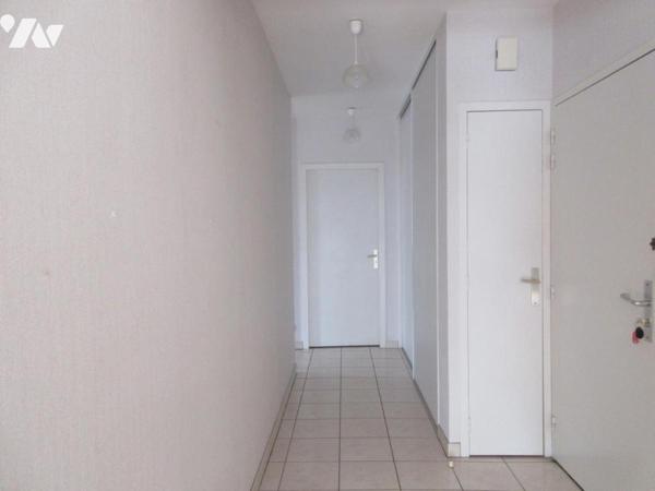 VANNES HYPER CENTRE APPARTEMENT 2 CHAMBRES - GARAGE - 2 CAVES