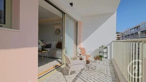 Appartement F1 à vendre  1 pièce - 25,14 m 2   CANNES  - 06
