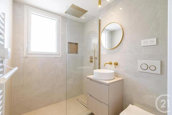 Appartement F1 à vendre  1 pièce - 25,14 m 2   CANNES  - 06