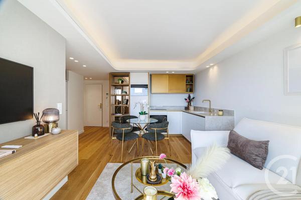 Appartement F1 à vendre  1 pièce - 25,14 m 2   CANNES  - 06