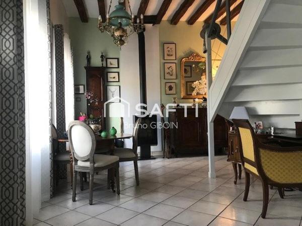 Maison de ville 115 m², 5 pièces, 3 chambres, garage et jardin