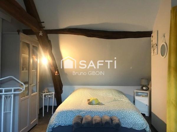 Maison de ville 115 m², 5 pièces, 3 chambres, garage et jardin