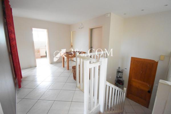 Maison 6 pièce(s) 4 chambre(s) 180 m²