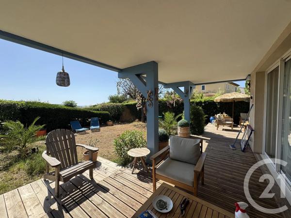 Appartement F3 à vendre  3 pièces - 51 m 2   LES ISSAMBRES  - 83