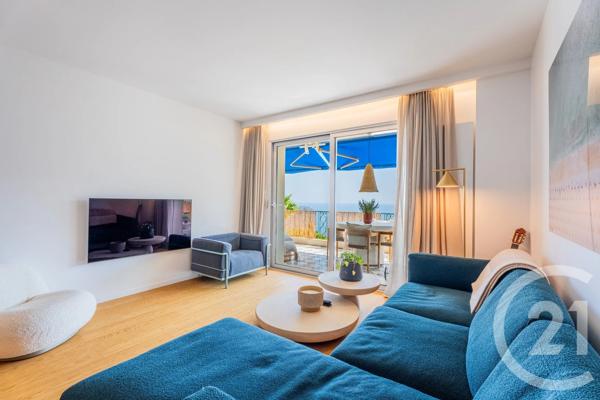 Appartement F3 à vendre  3 pièces - 64,01 m 2   VILLEFRANCHE SUR MER  - 06