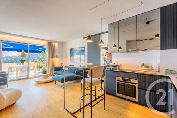 Appartement F3 à vendre  3 pièces - 64,01 m 2   VILLEFRANCHE SUR MER  - 06