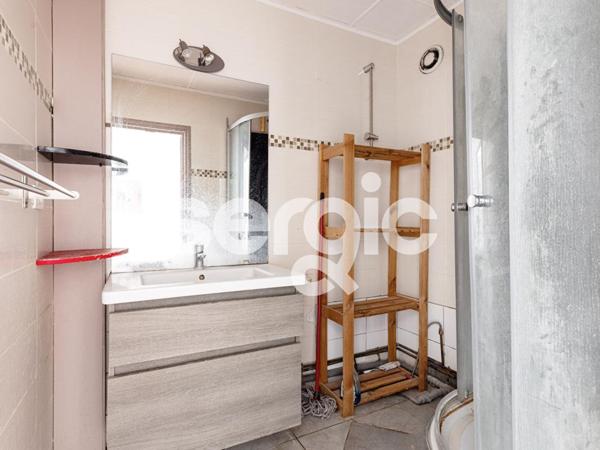 Achat 4 Pieces 87 59370 Mons En Baroeul hdf5844