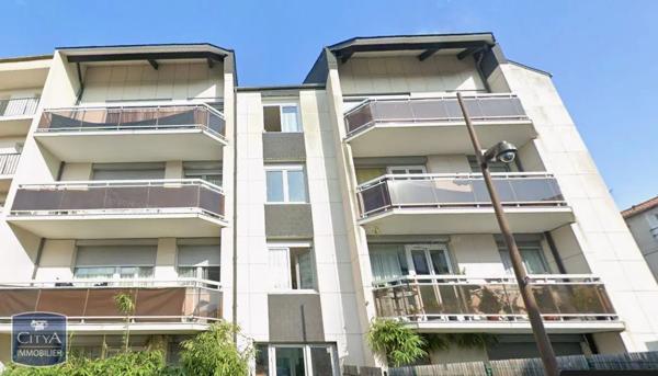 Appartement à louer 4 pièces 77.34m² Livry-Gargan (93190)