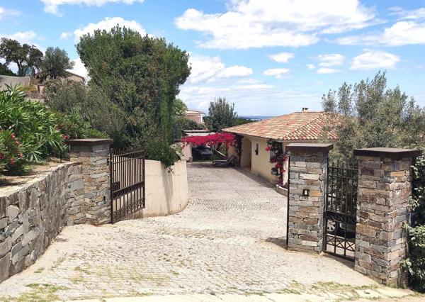 Propriété d'exception avec vue mer imprenable