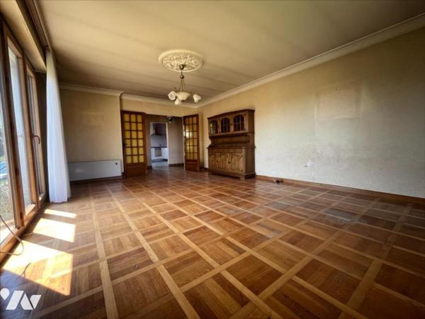 MAISON DE 130 M² SUR SOUS-SOL