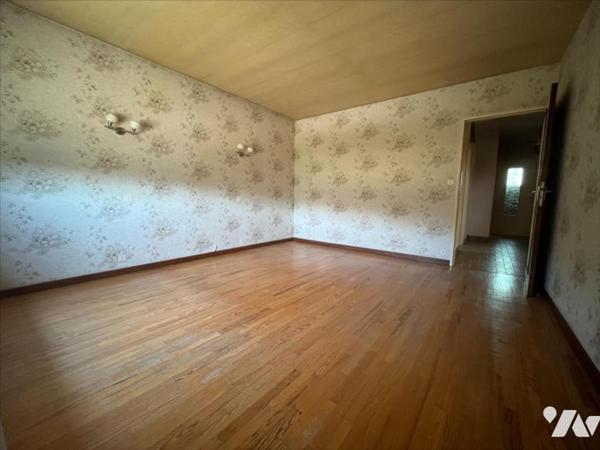 MAISON DE 130 M² SUR SOUS-SOL