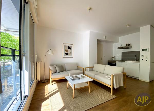 Appartement à vendre Nantes - 2 pièces, 37m² avec 1 chambre(s) à 140 000€ - AJP Immobilier Nantes Est