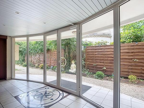 À vendre : Appartement 2 pièces à Pau terrasse parking couvert et cave